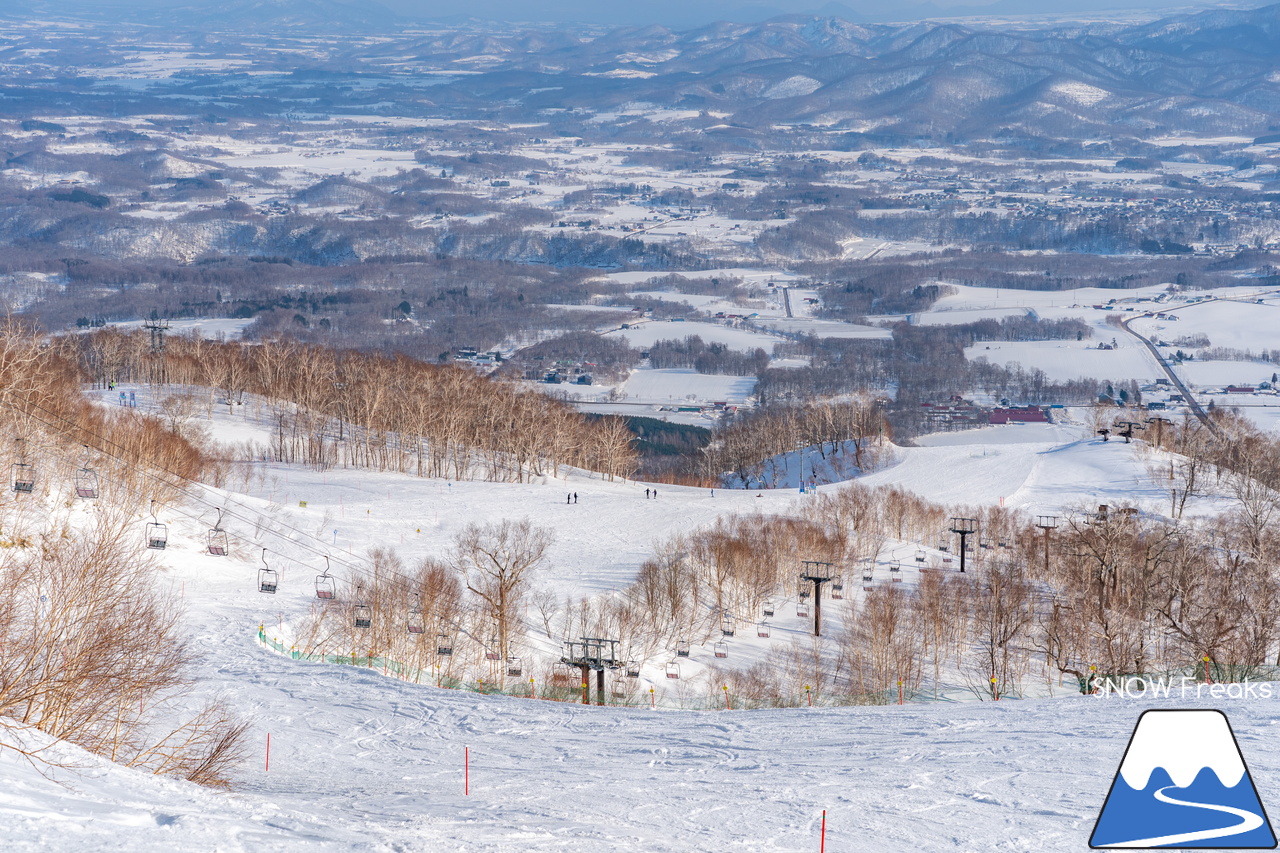 ニセコビレッジ・ニセコアンヌプリ国際スキー場｜さすが『ニセコ』。雪不足や暖気とは無縁？！積雪たっぷりで全面滑走OKです(^^)/